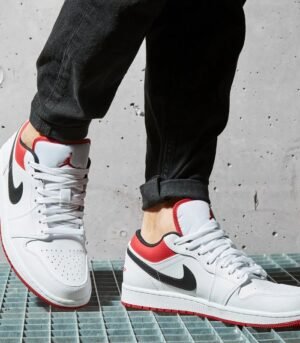 Air Jordan 1 Low Blanco Rojo Universidad Negro