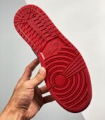 Air-Jordan-1-Low-White-University-Red-Black-553558-118-6.jpg
