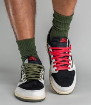 Air Jordan 1 Retro Low OG SP Travis Scott Olive Womens