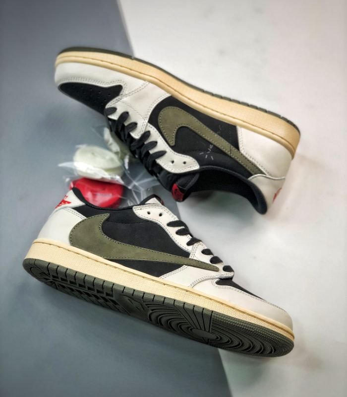 Air-Jordan-1-Retro-Low-OG-SP-Travis-Scott-Olive-Womens-DZ4137-106-4.jpg