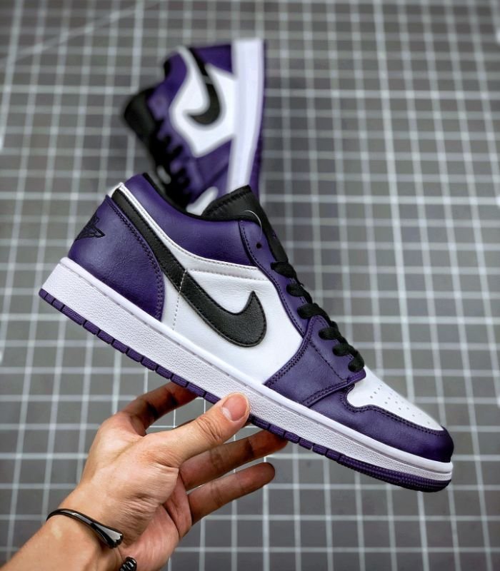 Jordan-1-Low-Court-Purple-White-553558-500-3.jpg