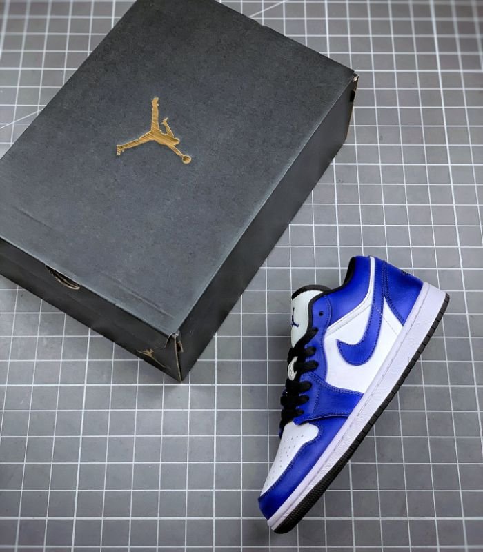 Jordan-1-Low-Game-Royal-553558-124-3.jpg