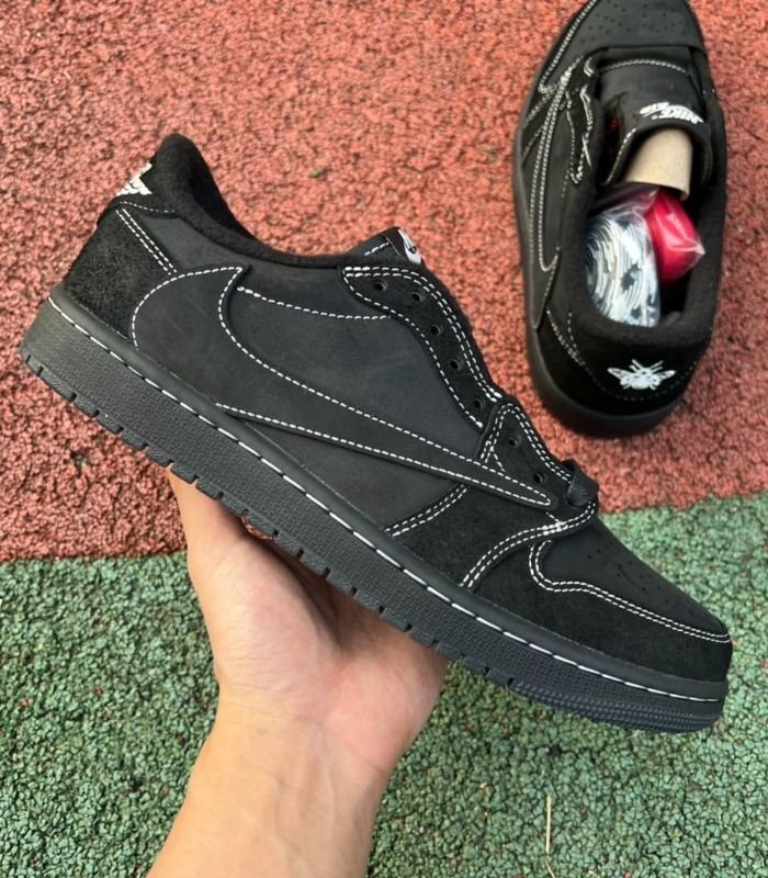 nike_jordan_1_retro_low_og_sp__1674227321_49f2f8c5_progressive.jpg